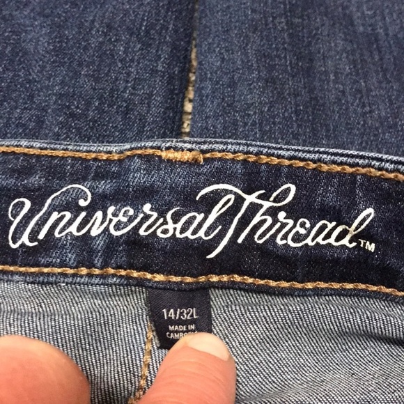 Universal Thread Jeans - Picture 4 of 6